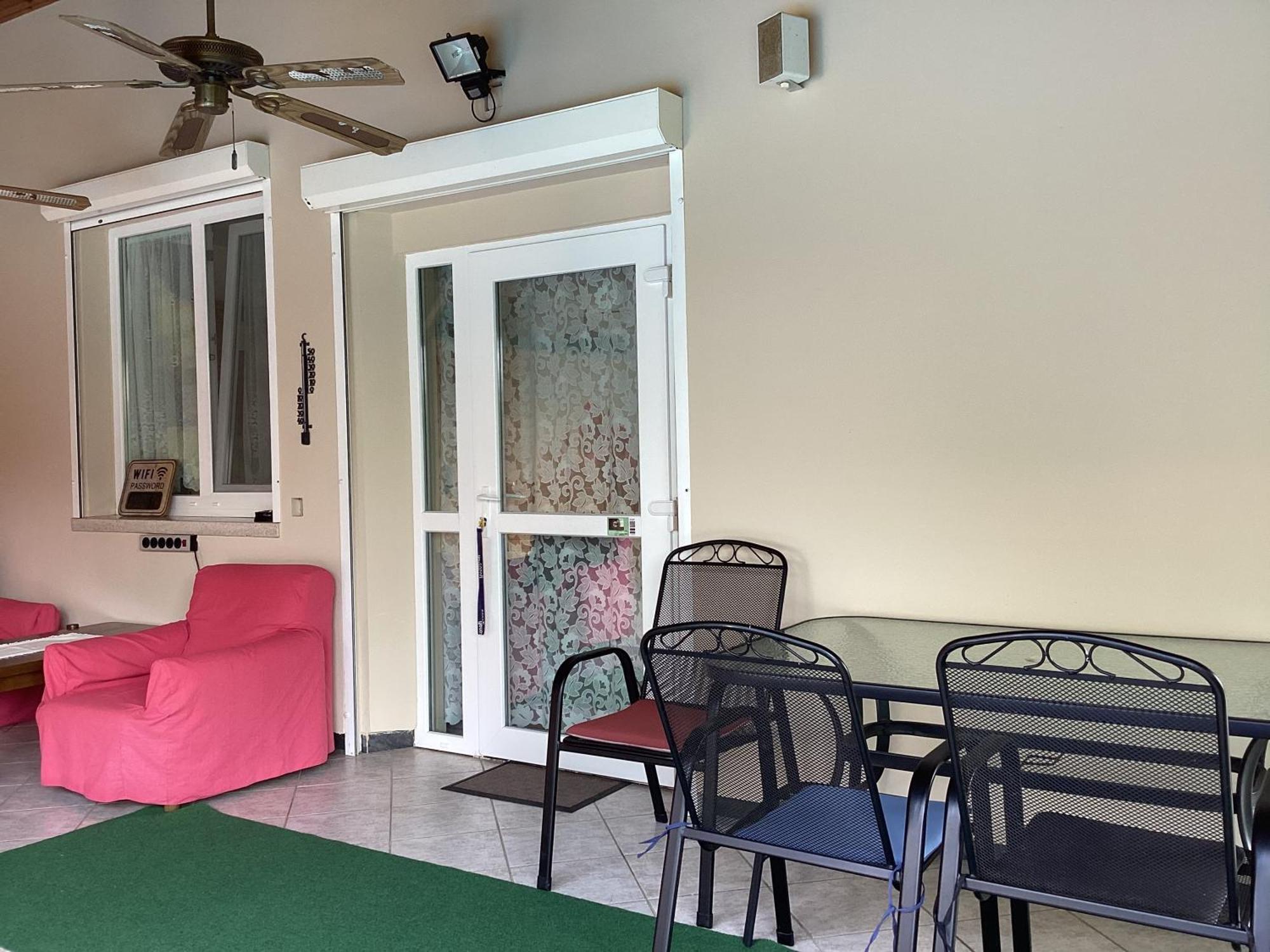 Sueti Nyaralo Villa Balatonmáriafürdő Exteriör bild